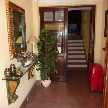 Housingleon - Catedral